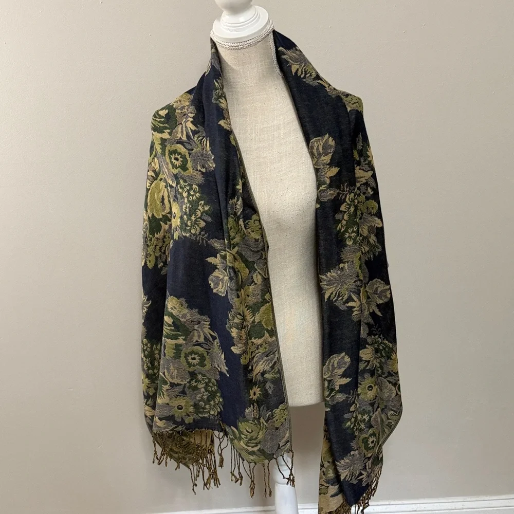Floral Jacquard Wrap Shawl‎ in Navy and Olive